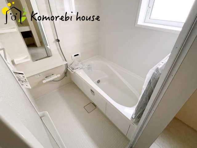 さいたま市見沼区笹丸　新築一戸建て　大宮east hill　01の浴室|日々の疲れを癒すお風呂付です