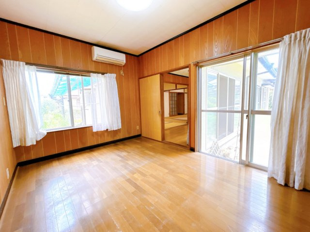 北波多田中売家