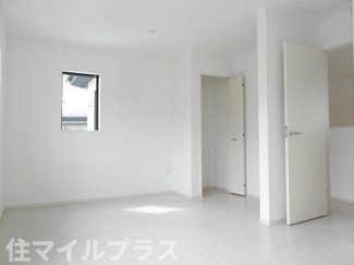 【洋室】 | 郡山市静町新築一戸建て2棟 | 使い勝手のいい洋室です