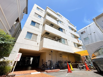 【外観】 | 池尻ハウス | 白基調の爽やか外観！清潔感ある佇まいが魅力
現地（2025年7月19日）撮影