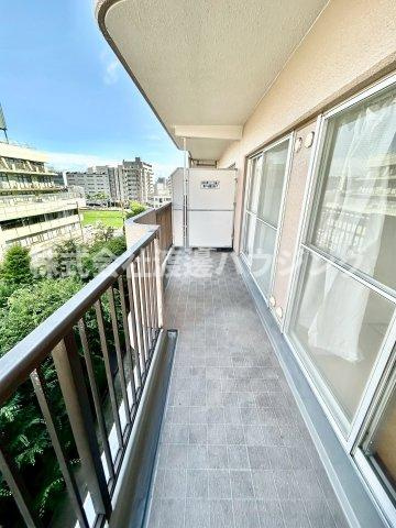 江坂・江の木公園スカイハイツのバルコニー