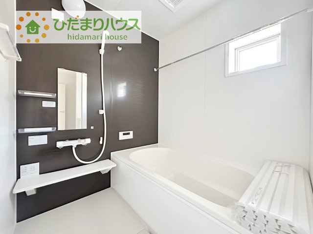 【浴室】 | つくば市今鹿島　新築戸建　2号棟 | 大人が足を伸ばしても十分な広さ！一人でゆっくりくつろぐ時間も大切です！