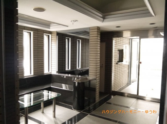 【その他共用部分】 | グレーを基調とすることで重厚感をより一層増しています。