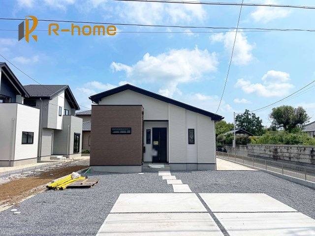 つくば市玉取1期　新築戸建て　3号棟の外観|建物完成いたしました！ご予約で『平日』や『夕方』などでもご見学可能です！