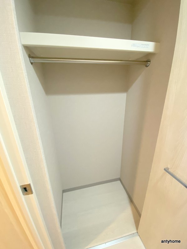リヴェント難波サウス　仲介手数料無料の収納