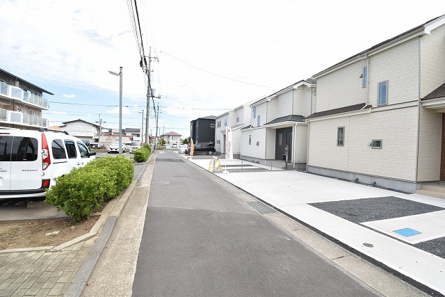 ハートフルタウン 　見和3丁目　169番　A号棟の前面道路含む現地写真|現地撮影（2025年9月）