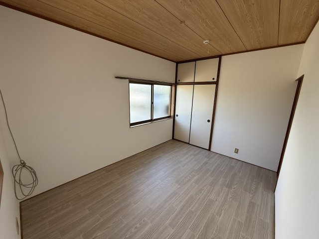 リバーサイド三輪の内装