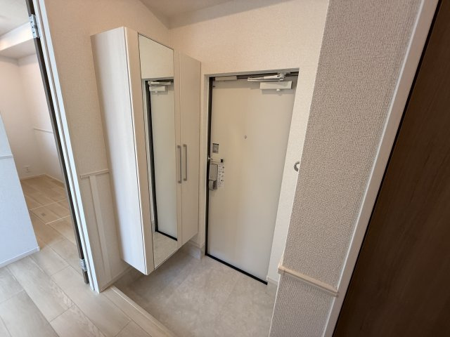 ブリリアンスの玄関