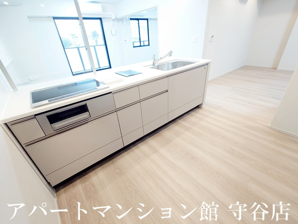 プライム フォレスト 百合ヶ丘のキッチン