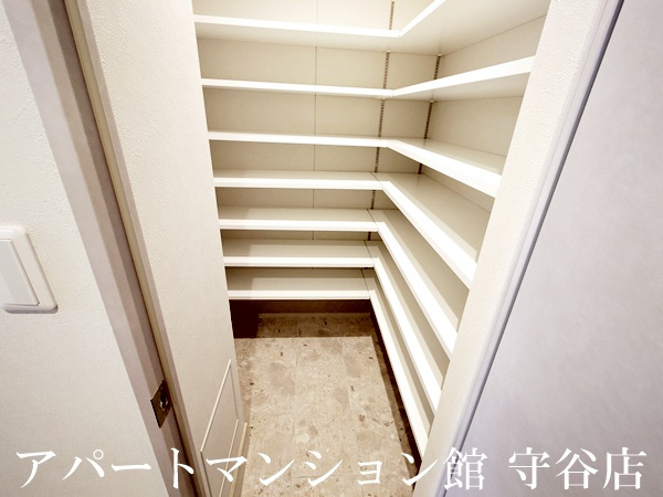 プライム フォレスト 百合ヶ丘の収納