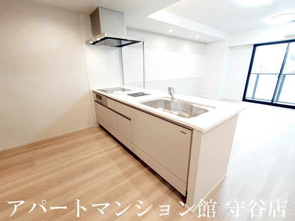 プライム フォレスト 百合ヶ丘のキッチン