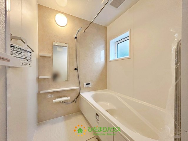 蓮田市江ヶ崎　新築一戸建ての浴室