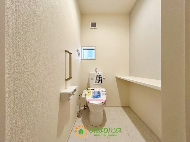 蓮田市江ヶ崎　新築一戸建てのトイレ