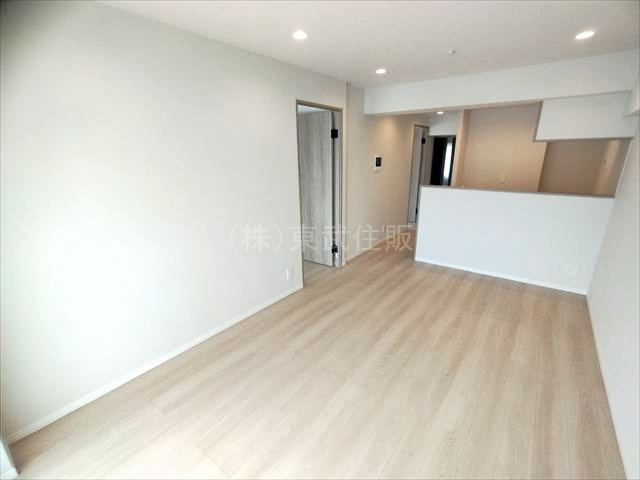 【居間・リビング】の画像