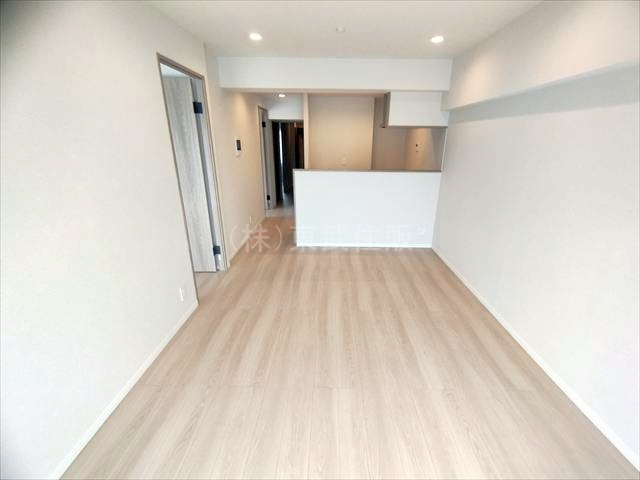 【居間・リビング】の画像