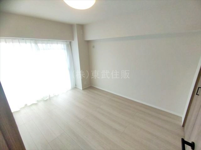 【寝室】の画像