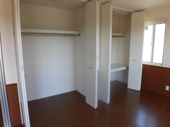 ハルブラッサム富の原Ｂの収納