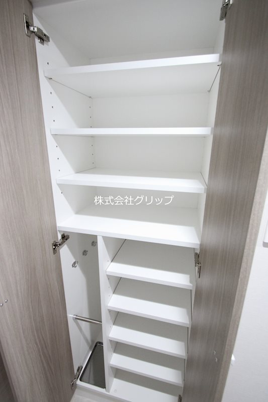 Le'a横濱阪東橋参番館の収納