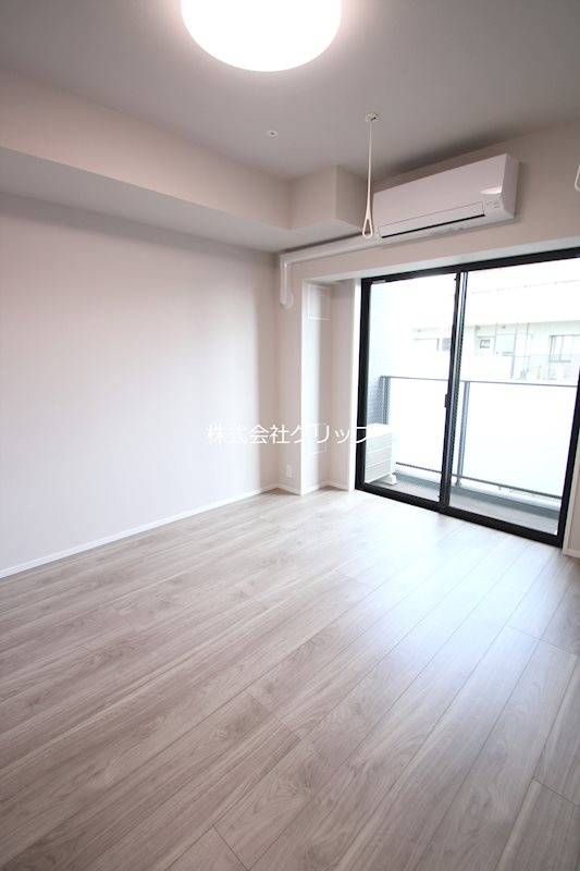 Le'a横濱阪東橋参番館の洋室