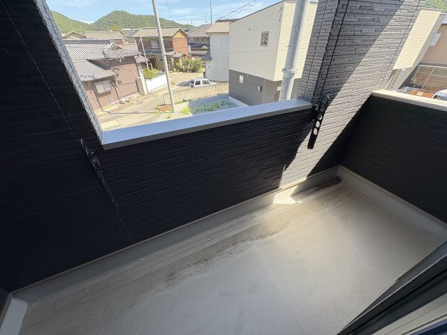 姫路市広畑区西蒲田新築戸建のバルコニー