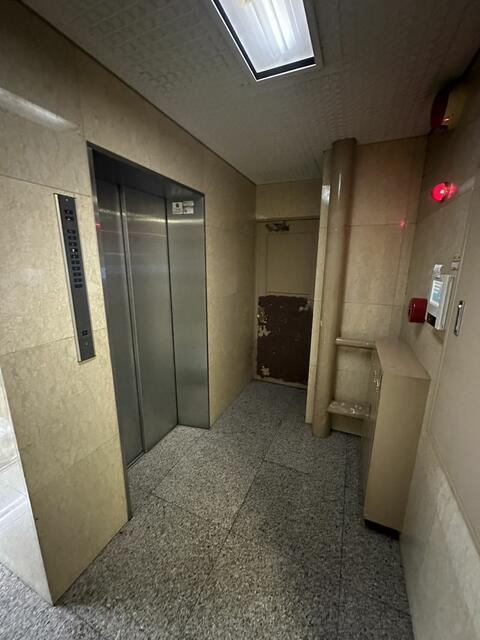 銀友ビル