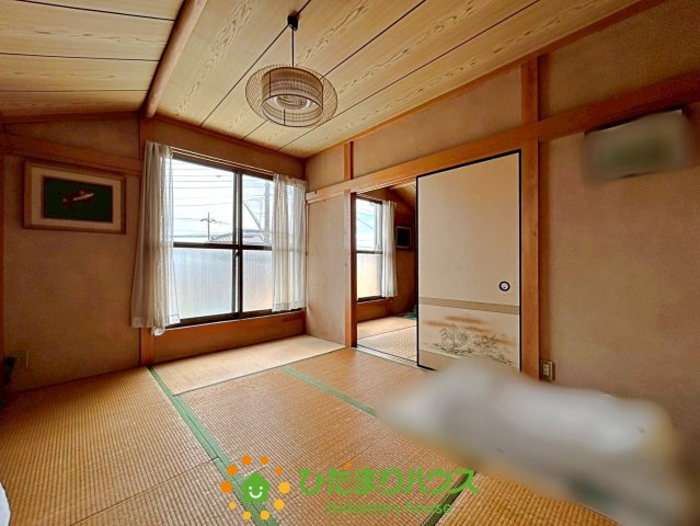 加須市志多見　中古一戸建ての寝室