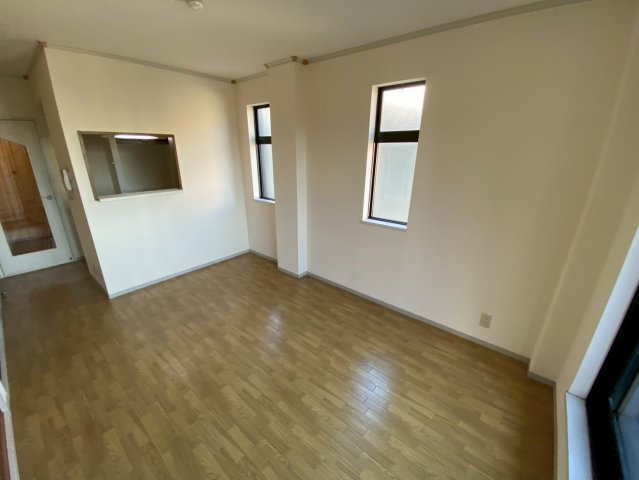 トラスティー御影の居間・リビング