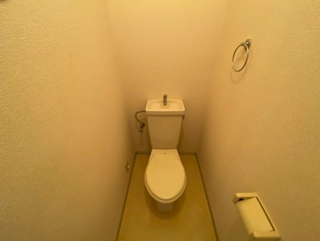 トラスティー御影のトイレ