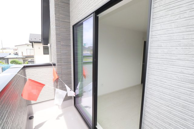 郡山市静町6期　　　  ２号棟　　　大成小学校、郡山第７中学区　のバルコニー