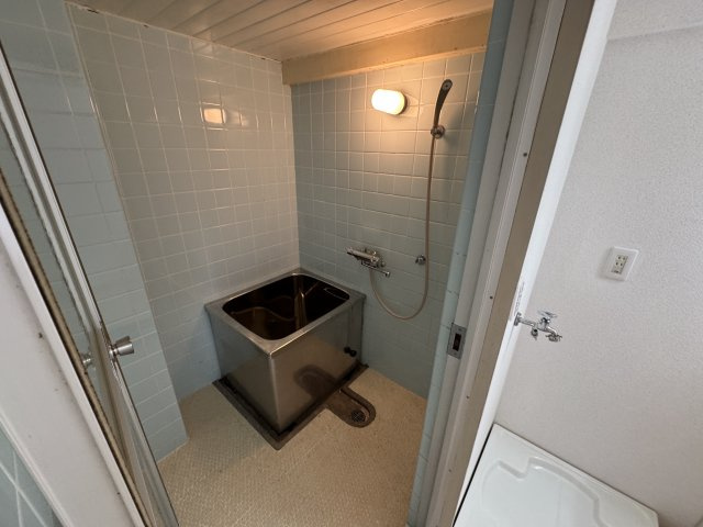 豊中市東寺内町の賃貸マンションの浴室