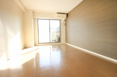 【居間・リビング】 | ボナール江坂 | くつろぎの空間