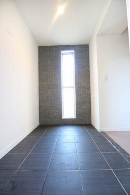 【玄関】 | ボナール江坂 | 住まいの顔ともなる玄関