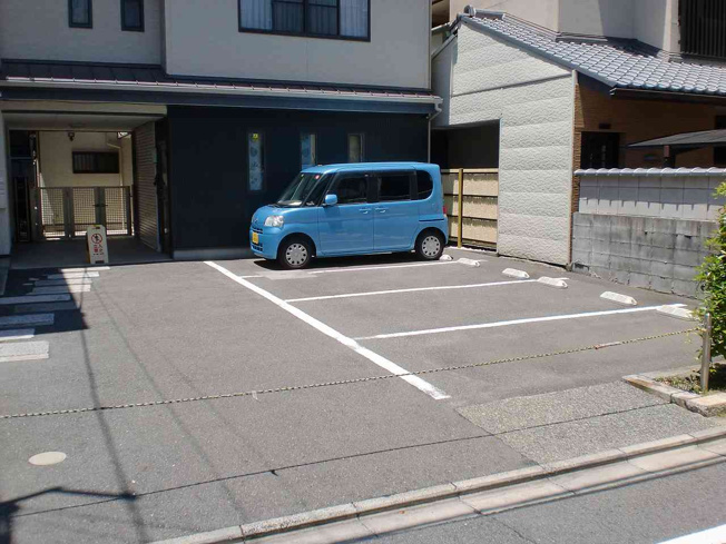 【駐車場】 | 四条大宮ガレージ