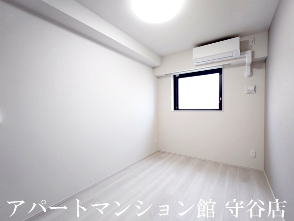 プライム フォレスト 百合ヶ丘の寝室