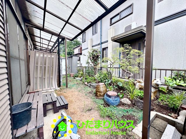 久喜市菖蒲町上栢間の庭