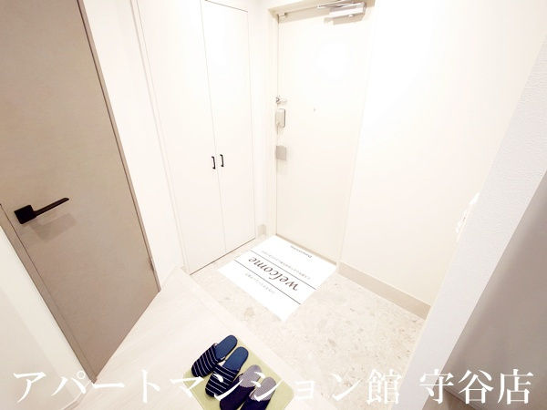 プライム フォレスト 百合ヶ丘の玄関