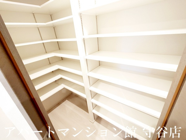 プライム フォレスト 百合ヶ丘の収納