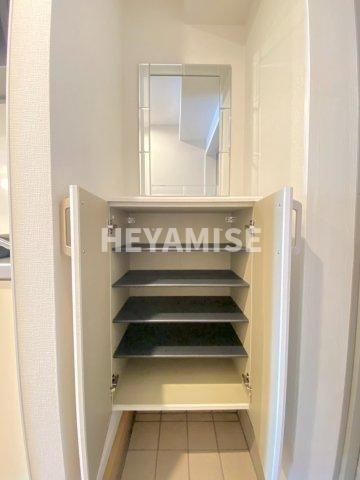 グランドステージ西山の玄関|※同間取りの別のお部屋の写真です※