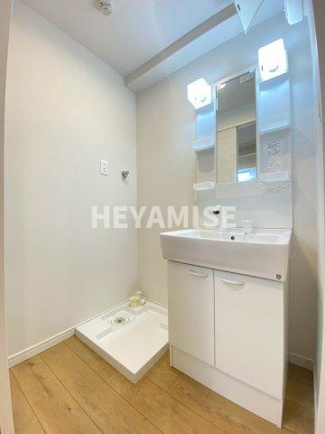 グランドステージ西山の洗面所|※同間取りの別のお部屋の写真です※