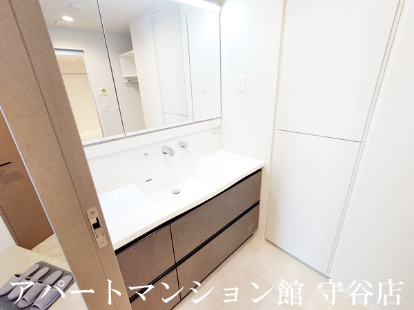 プライム フォレスト 百合ヶ丘の独立洗面台