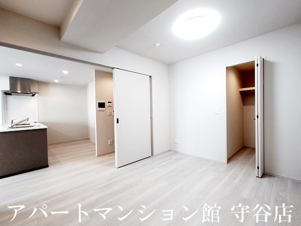 プライム フォレスト 百合ヶ丘の寝室