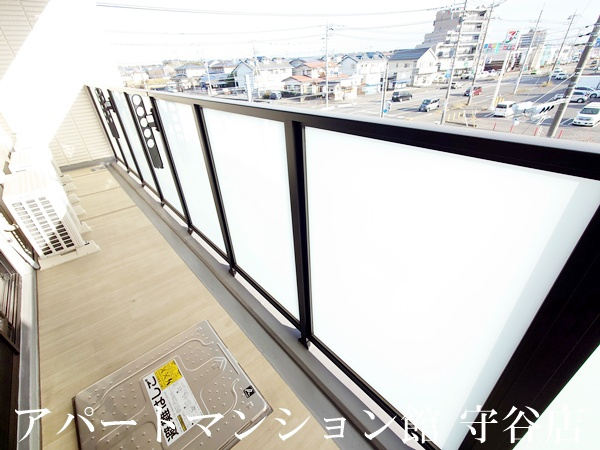 プライム フォレスト 百合ヶ丘のバルコニー