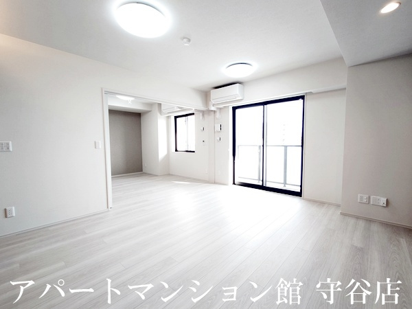 プライム フォレスト 百合ヶ丘の居間・リビング