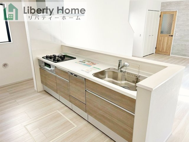牛久市栄町６期　新築戸建　１号棟のキッチン