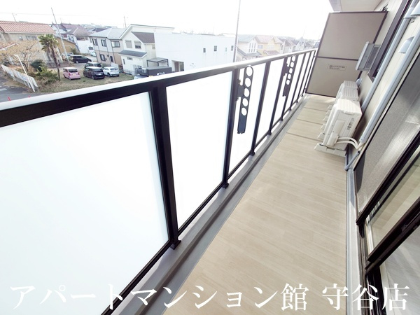 プライム フォレスト 百合ヶ丘のバルコニー