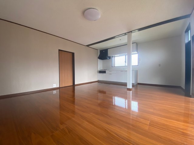 【居間・リビング】