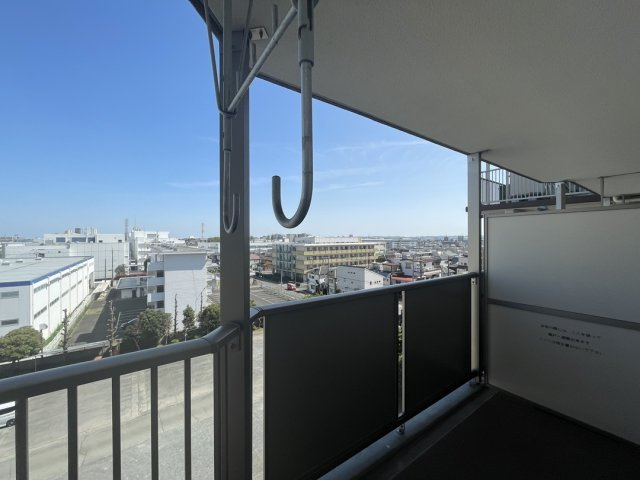 メゾンエクレーレニュー昭島の収納|下足入