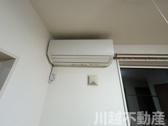 ２駅利用可、並列２台駐車可の築２年の住まいの冷暖房・空調設備|２０２２年製のエアコンもお使いいただけます