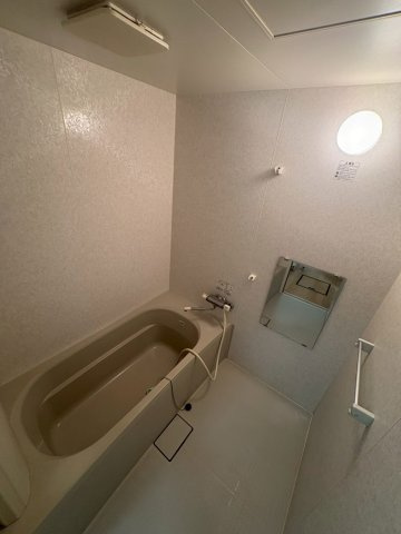 ヒルズラフォーレの浴室