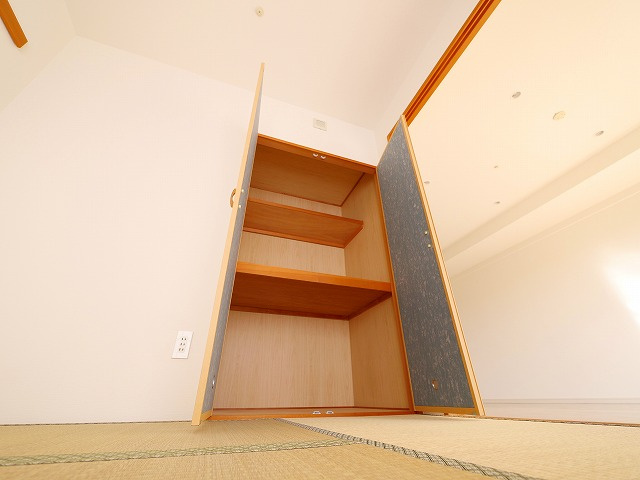 ローレルスクエア学研奈良登美ヶ丘Ⅰの収納